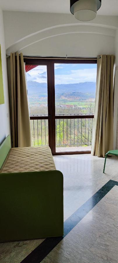 Hotel Il Querceto Delle Marine à LʼAquila Extérieur photo